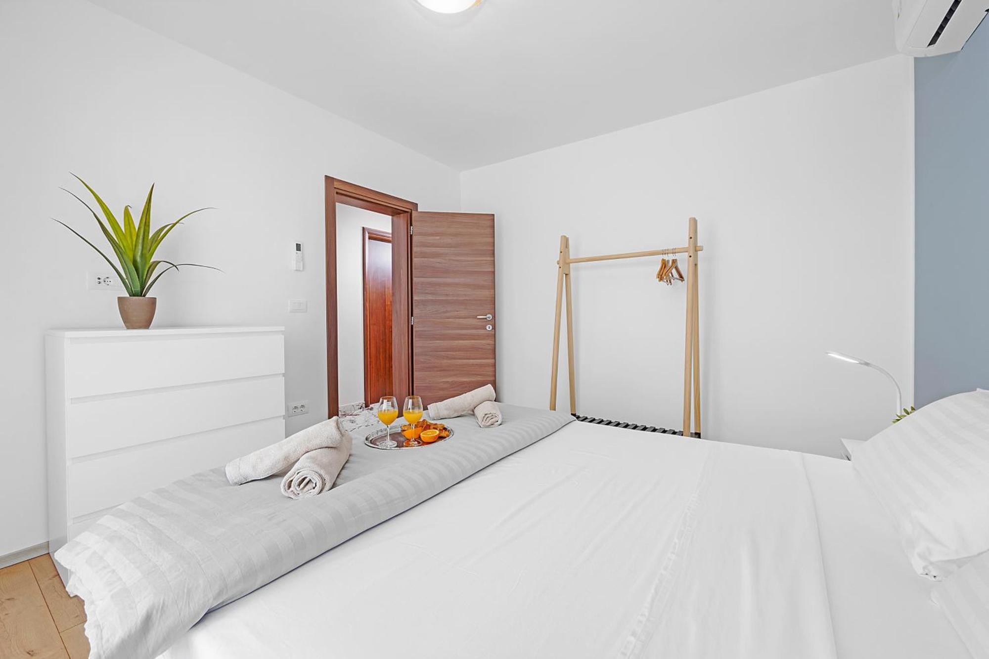Apartment Delton Фажана Екстер'єр фото