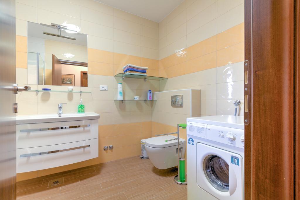Apartment Delton Фажана Екстер'єр фото