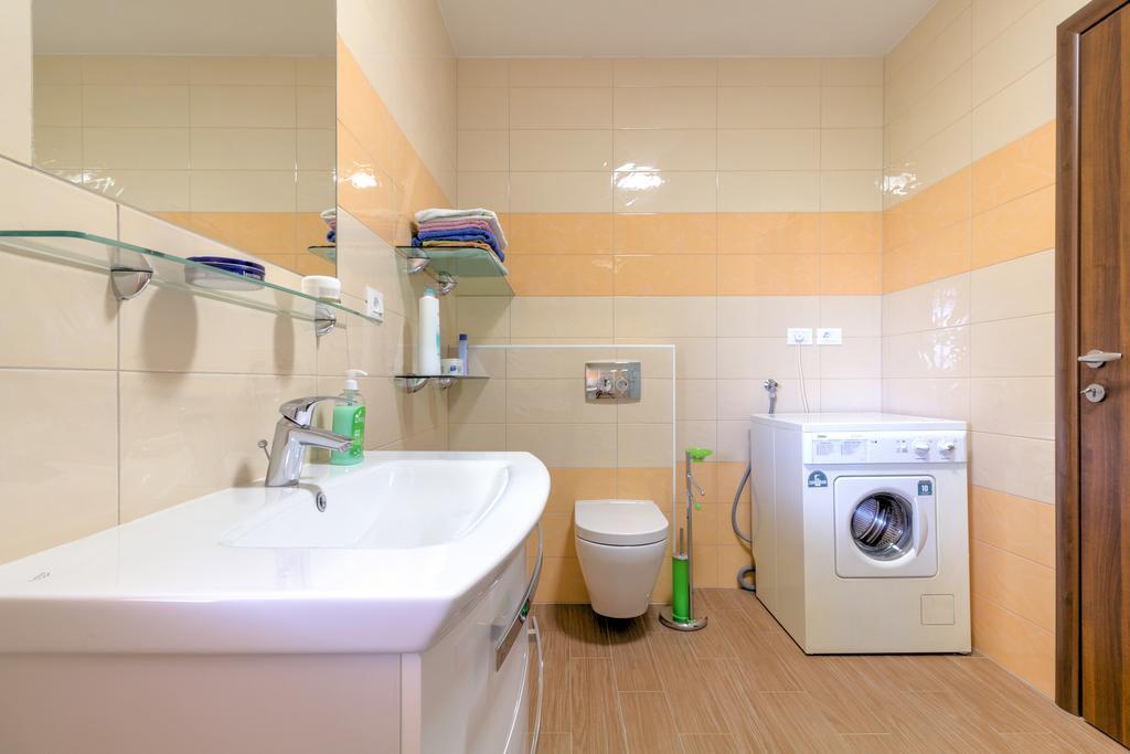 Apartment Delton Фажана Екстер'єр фото